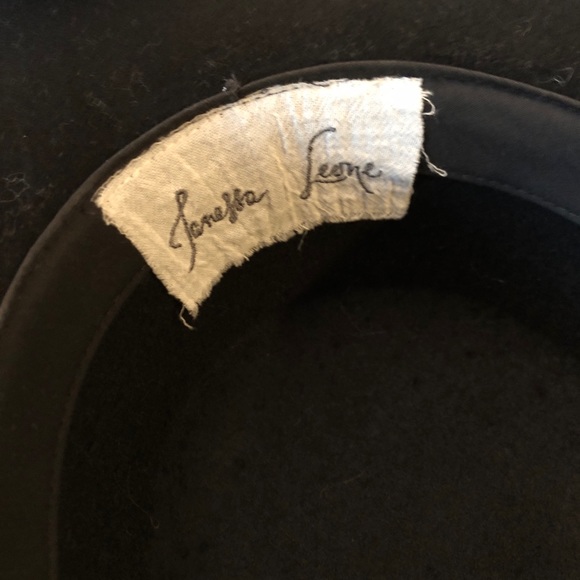 Janessa Leone flat black hat GABRIELLE - Picture 5 of 5